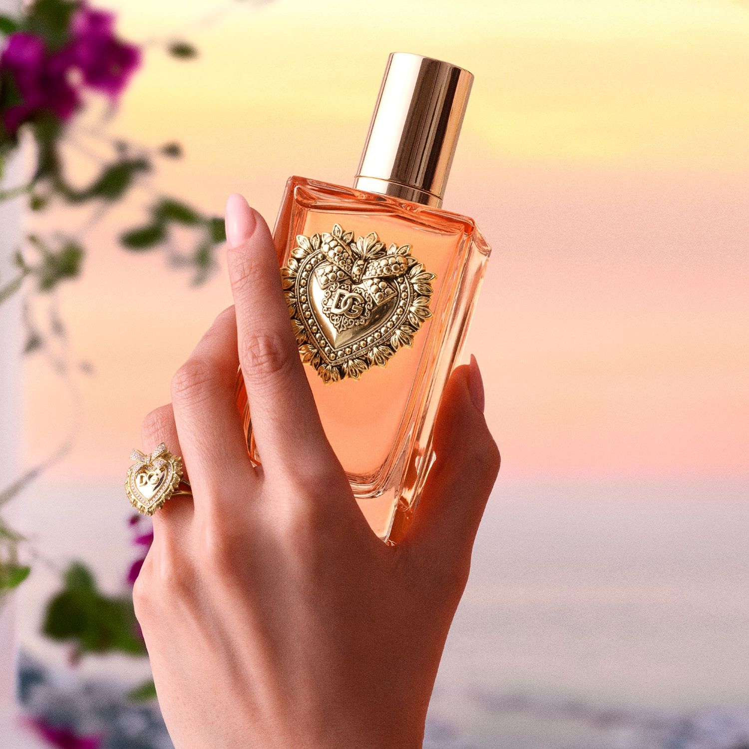 DEVOTION EAU DE PARFUM INTENSE